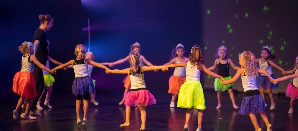 Kidsdance Primair & secundair onderwijs/ kinderfeestje dansles kinderen